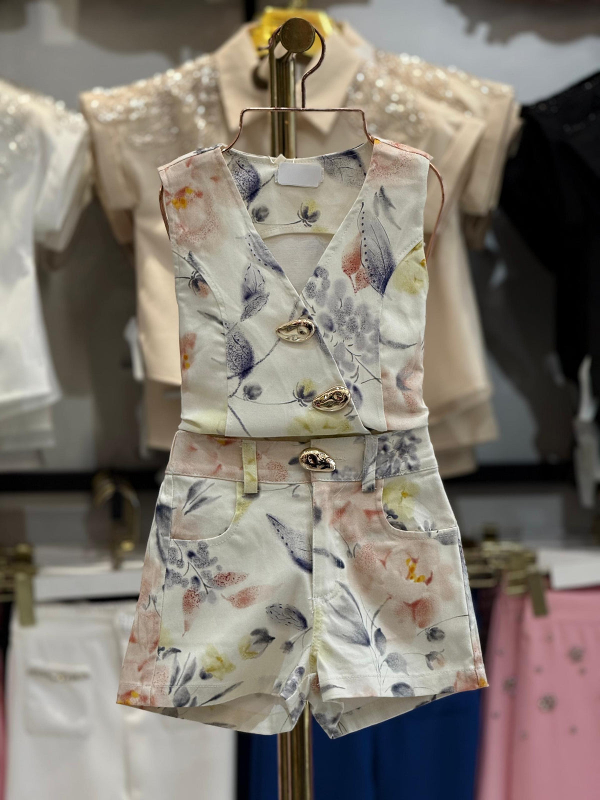 Ensemble short