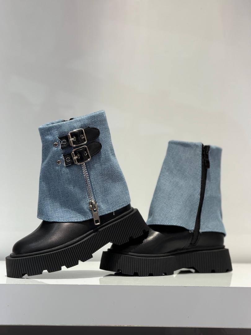 BOTTES