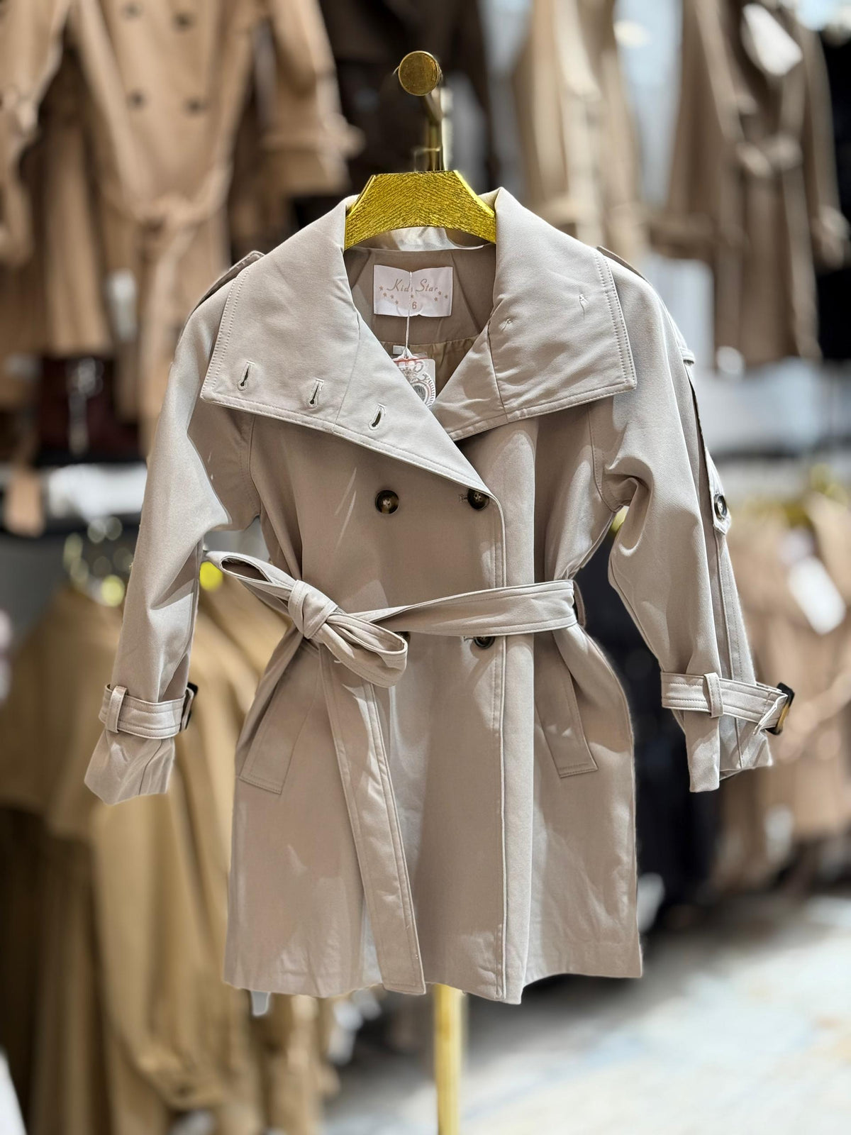 Trench-coat