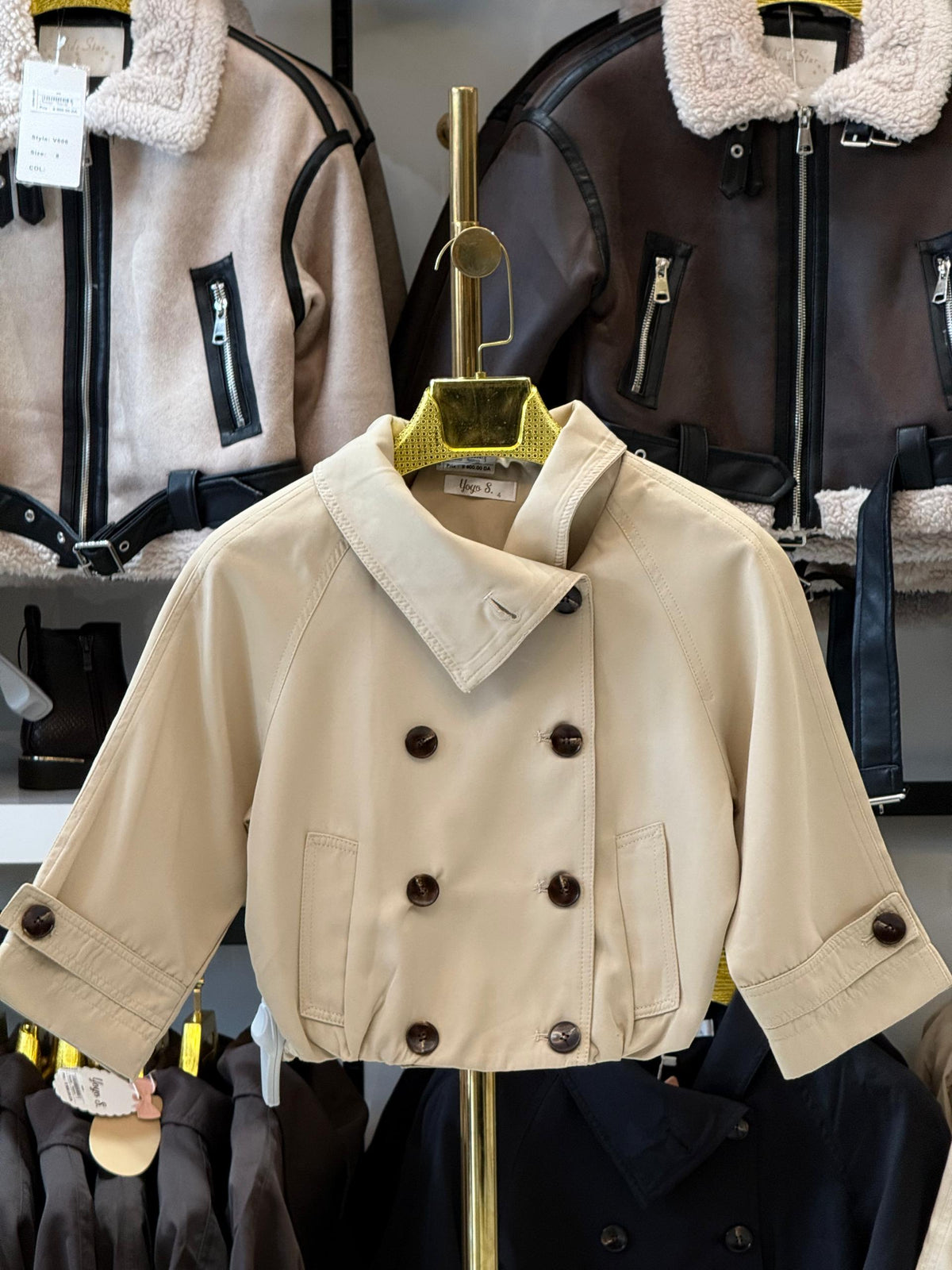 Trench court croise